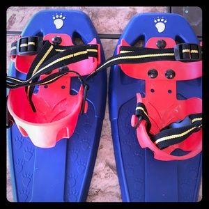 Kids snow shoes